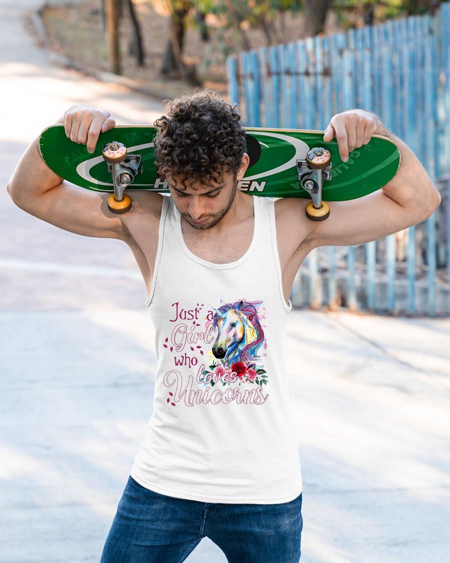 Just A Girl Who Loves Unicorns Shirt