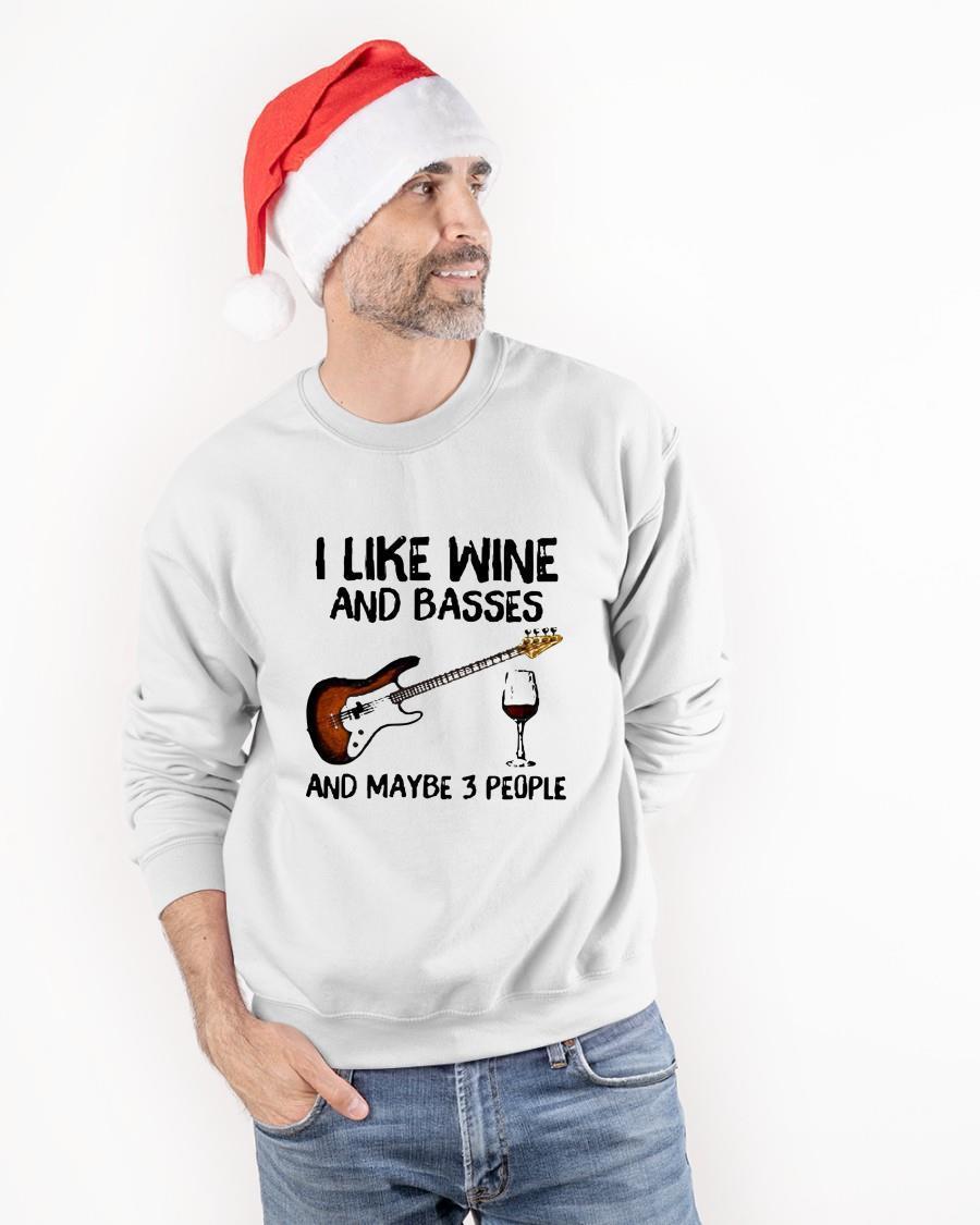 I Like Wine And Basses And Maybe 3 People Tank Top